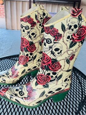 Nomad Cream Cowboy rain Boots with Red Rose & Green Sole